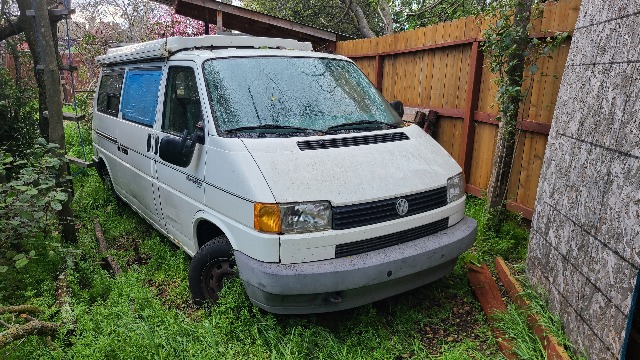 1995 Volkswagen Eurovan - OEM Used Parts - Stock # 25104