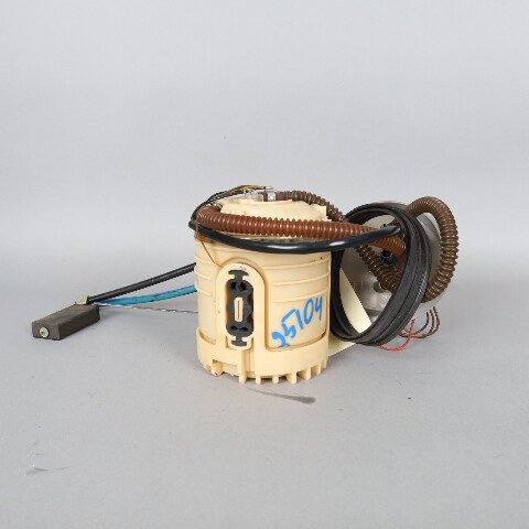 1993-2003 Volkswagen Eurovan In Tank Fuel Pump Sending Unit 701919051F OEM Used