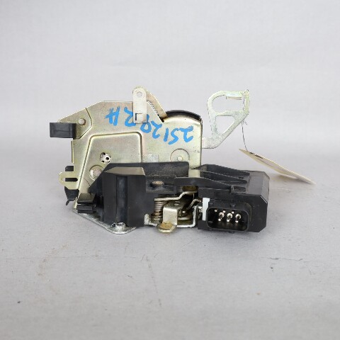 1996-2002 BMW Z3 E36 Right Door Latch Lock Left 51218397108 OEM Used