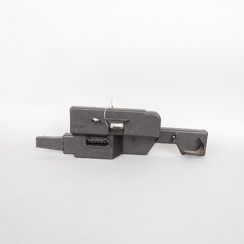 1997-2002 Porsche Boxster Right Tail Light Bulb Socket 98663146100 OEM Used