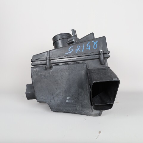 2007-2013 BMW 128i 328i Air Cleaner Filter Box Housing 13717555288 OEM