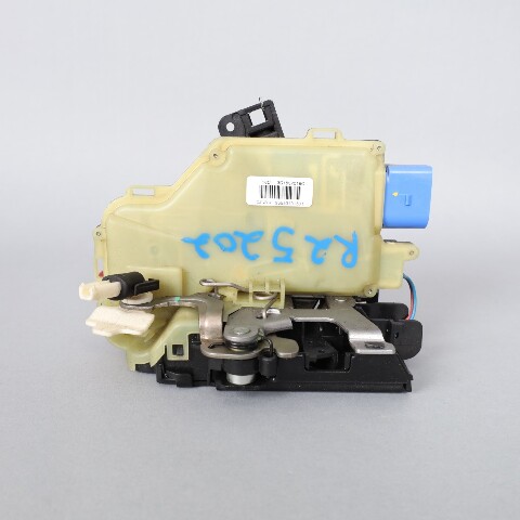 2005-2012 Porsche 911 997 Boxster Cayman 987 Door Latch Right OEM Used