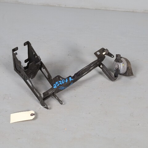 2012‑2021 BMW 320i 328i 335i 230i Hood Latch Bracket Right 51647245792 OEM Used