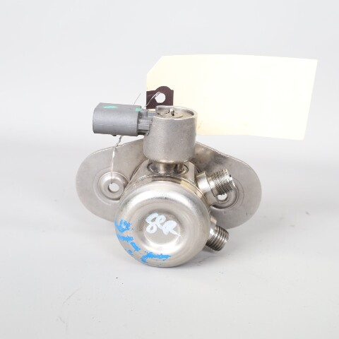 2012-2014 BMW X1 320i 328i 528i Z4 Fuel Pump High Pressure 13517584461 OEM Used