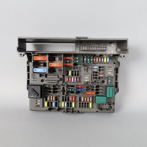 2013 BMW X1 Front Fuse Relay Box 61149119444 OEM Used