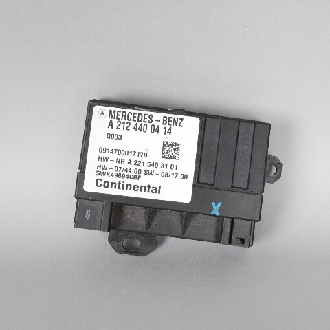 2010 Mercedes E350 W207 Fuel Pump Control Module OEM Used