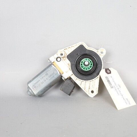 2010-2011 Mercedes E350 W207 Door or Quarter Window Motor Right OEM Used