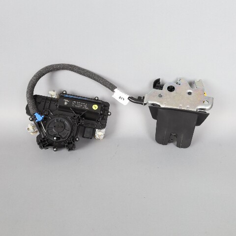 2017-2024 Audi Q7 Tailgate Trunk Lock Latch Actuator 4M0827887B OEM Used