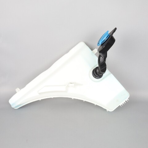 2017-2019 Audi Q7 Windshield Washer Tank Bottle 4M0955453H OEM Used