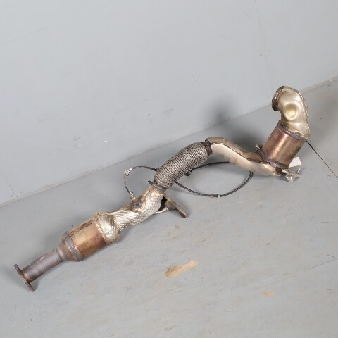 2016-2018 Audi A3 E-Tron 1.4 Exhaust Manifold Downpipe 5Q0131701AC OEM Used