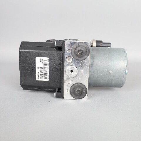 2002-2004 Porsche 911 996 Anti Lock Brake ABS Pump PSM 99635575562 OEM Used