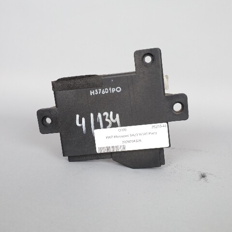 1997 Mercedes S420 W140 Infrared Trunk Control Module 2028204326 OEM Used