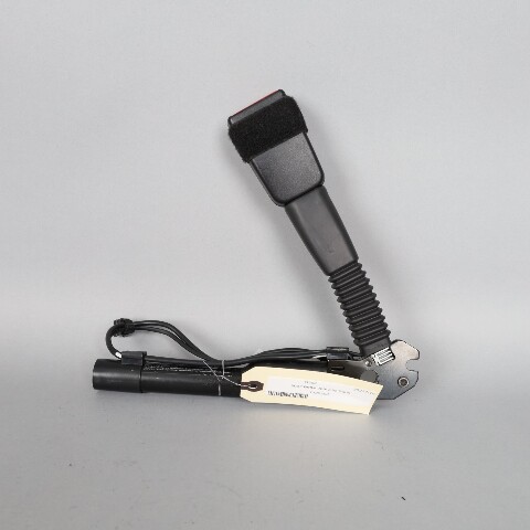 2006-2008 BMW 325i 328i 335i M3 E90 Front Seat Belt Buckle Right OEM Used