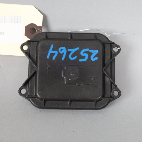 BMW X5 X6 328i 335i M3 Z4 Cornering Light Module 63117182396 OEM Used
