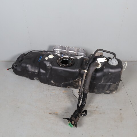 2014-2018 Ram 1500 4WD 3.0 Diesel Crew Cab Fuel Gas Tank 68161406AF OEM Used