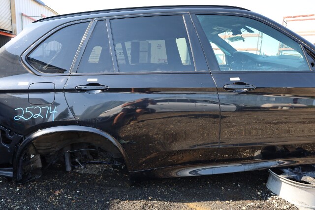 2014-2018 BMW X5 Right Rear Door Shell Black-Sapphire 41517386740 OEM Used