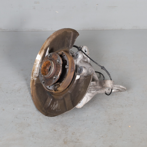 2010-2017 BMW 535i 550i GT F07 Left Rear Spindle Hub 33326780066 OEM Used