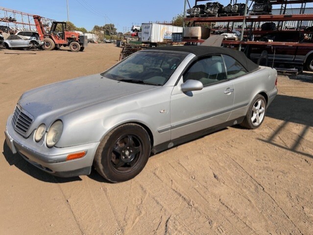 1999 Mercedes CLK320 208 Parts