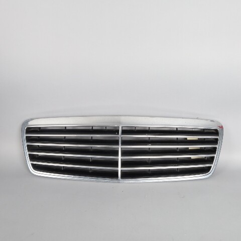 1999-2003 Mercedes CLK320 CLK430 W208 Front Grille 2088800085 OEM Used