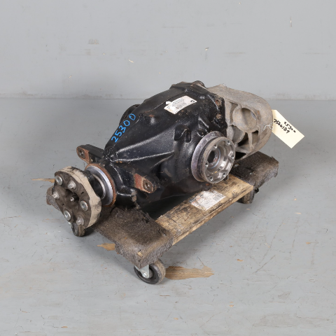 2007-2013 BMW 328xi E90 Rear Differential Carrier 3.91 Ratio 33107566190 OEM Used