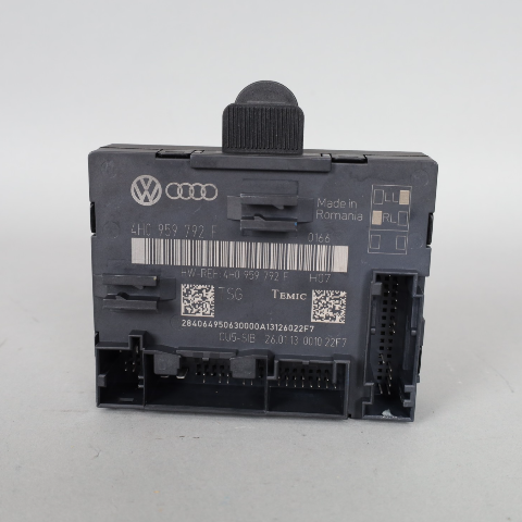 2013 Volkswagen Touareg Right Front Door Module 4H0959792F OEM Used