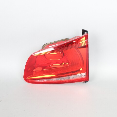 2011-2014 Volkswagen Touareg Right Tail Light 7P6945094B OEM Used