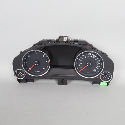 2013 Volkswagen Touareg Diesel Speedometer Instrument Cluster 7P6920981 OEM Used