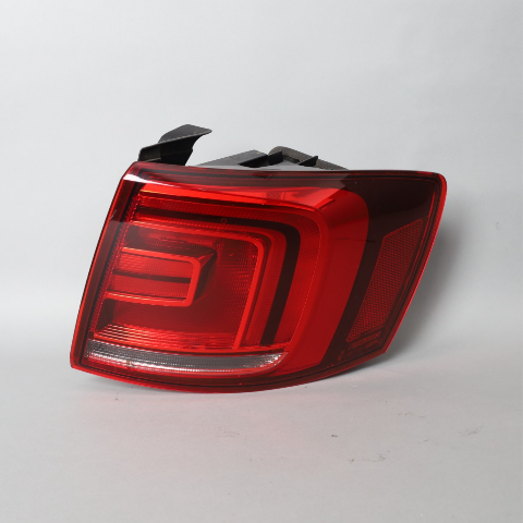 2012-2016 Volkswagen Jetta Hybrid GLI Right Tail Light 5C6945208 OEM Used