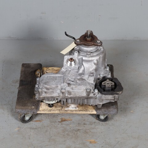 BMW 228xi 328xi 335xi 340xi 428xi 430xi 535xi 550xi 640xi Transfer Case OEM Used