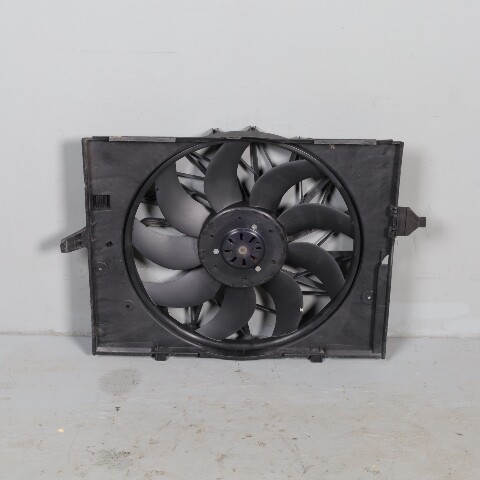 2004-2010 BMW 528i 530i 545i 645i 750i Radiator Cooling Fan 17427543282 OEM Used