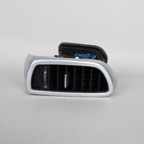 2011-2018 Porsche Cayenne Right Dash Dashboard Air Vent 95855270404 OEM Used