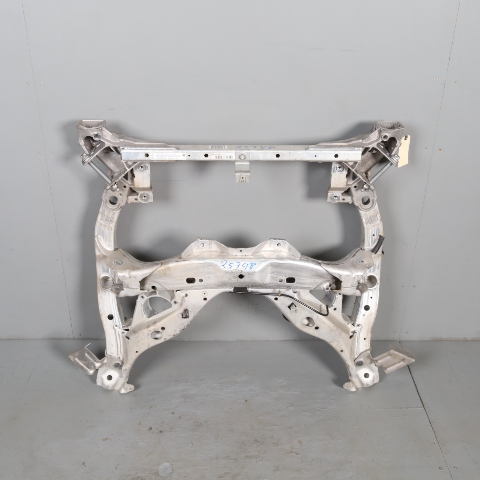BMW 528i 535i 535d 740i Front Suspension Crossmember 31116796693 OEM Used
