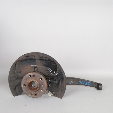 2007-2009 Mercedes GL450 GL550 Left Front Spindle 1643301820 OEM Used