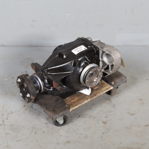 2012-2015 BMW X1 2.0 xDrive Rear Differential Carrier 33107611129 OEM Used