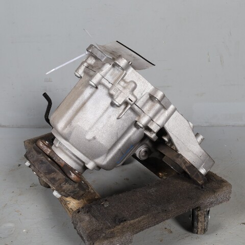 2013-2015 BMW X1 xDrive 2.0 N20 Transfer Case 27107643755 OEM Used