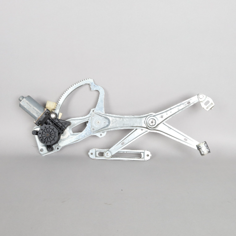 1996-2002 Mercedes E320 E430 Right Front Window Regulator 2107201246 OEM Used