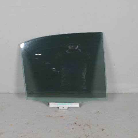 1996-2002 Mercedes E320 E430 E55 W210 Right Rear Door Glass 2107300218 OEM Used