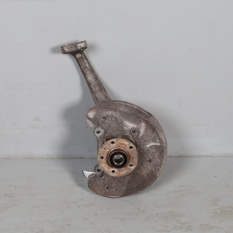 2011-2012 Audi A4 A5 Q5 Right Front Spindle Knuckle Hub 8K0407254AA OEM Used