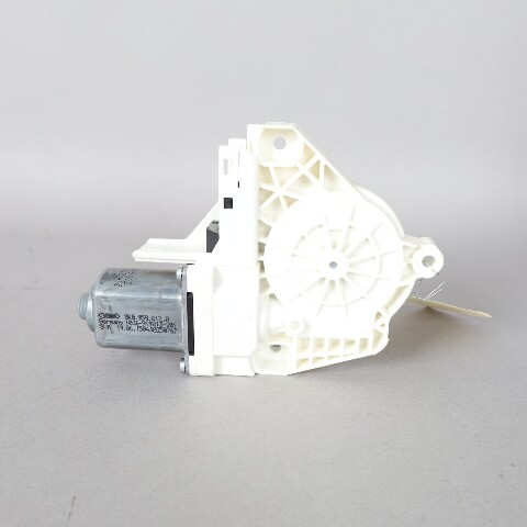 Audi A4 S4 A6 S6 Q5 Right Rear Power Window Motor 8K0959812A OEM Used