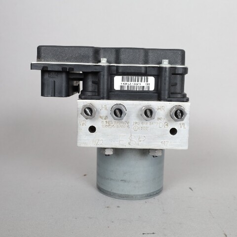 2013-2016 Audi Q5 ABS Anti Lock Brake Pump 8R0614517DB OEM Used