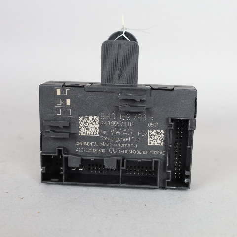 2013-2016 Audi A4 Allroad Q5 Left Front Door Control Module 8K0959793R OEM Used