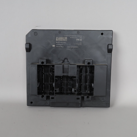 2015 Audi A3 Body Control Module BCM 5Q0937085S OEM Used