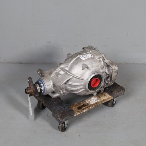 2010-2019 BMW 550i 650i 750i Rear Axle Differential Carrier 33107630828 OEM Used