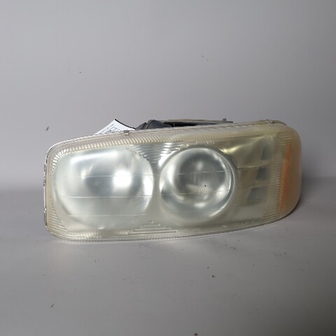 2001-2006 GMC Yukon Denali Right Passenger Headlight OEM