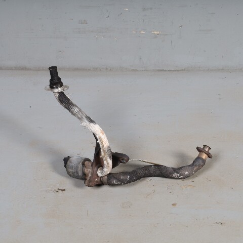2002 GMC Yukon Denali 6.0 EGR Valve OEM 12556642