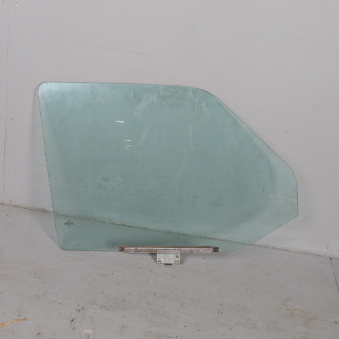 1992-2003 Volkswagen Eurovan Left Front Door Glass Window 703845202 OEM Used