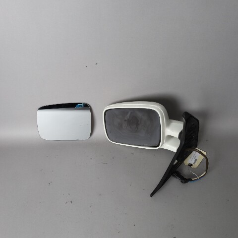 1992-2003 Volkswagen Eurovan Left Door Mirror White 7D1857507H OEM Used