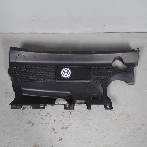 2001-2003 Volkswagen Eurovan Ender Hood Engine Cover 7D0119512G OEM Used