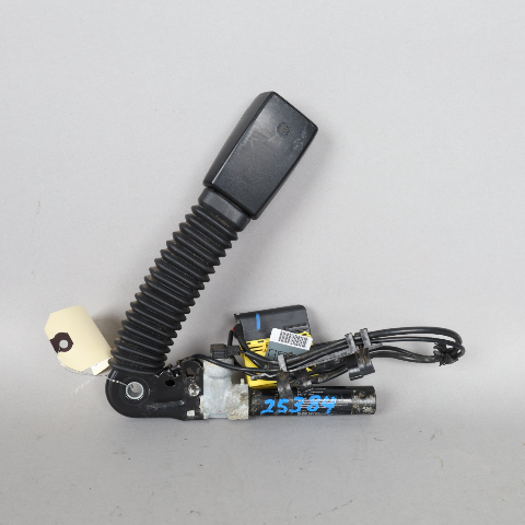 2001-2006 BMW 325ci 330ci Left Front Seat Belt Buckle 72118257789 OEM Used