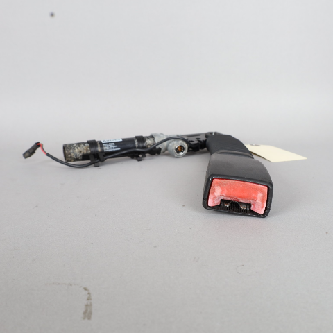 2010-2017 BMW 528i 535i 550i Left Front Seat Belt Buckle 72119115305 OEM Used